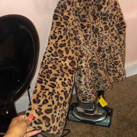 cheetah print jacket - Picture 3 of 9